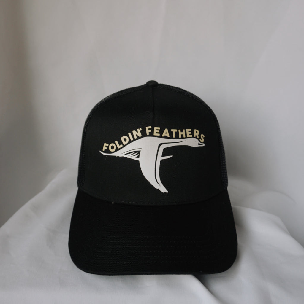 DUCK LOGO TRUCKER